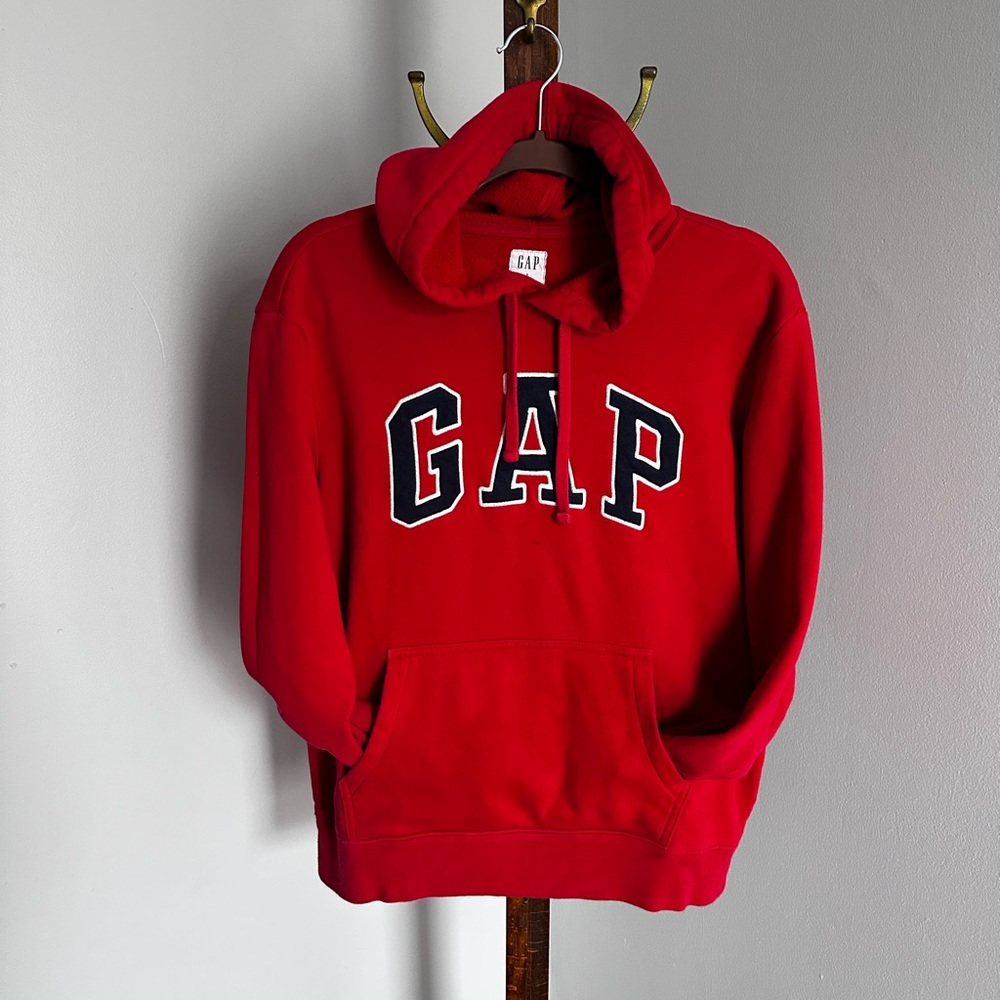GAP Red Sweater Classic Logo Fleece